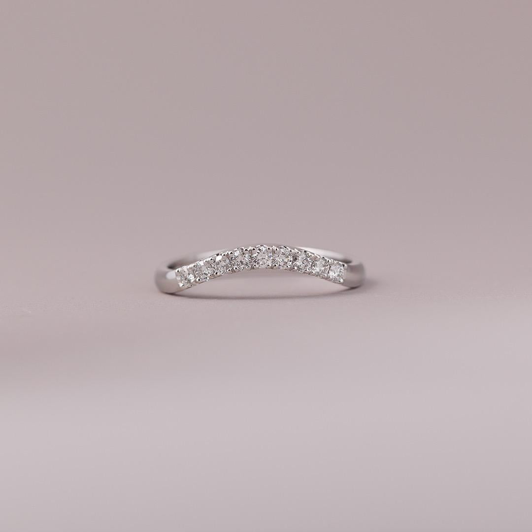 LD Petit Classic Diamond Huggie ring white gold