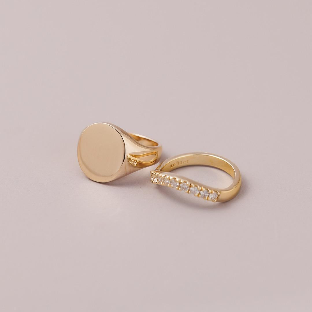 LD CLASSIC DIAMOND HUGGIE, 18CT
