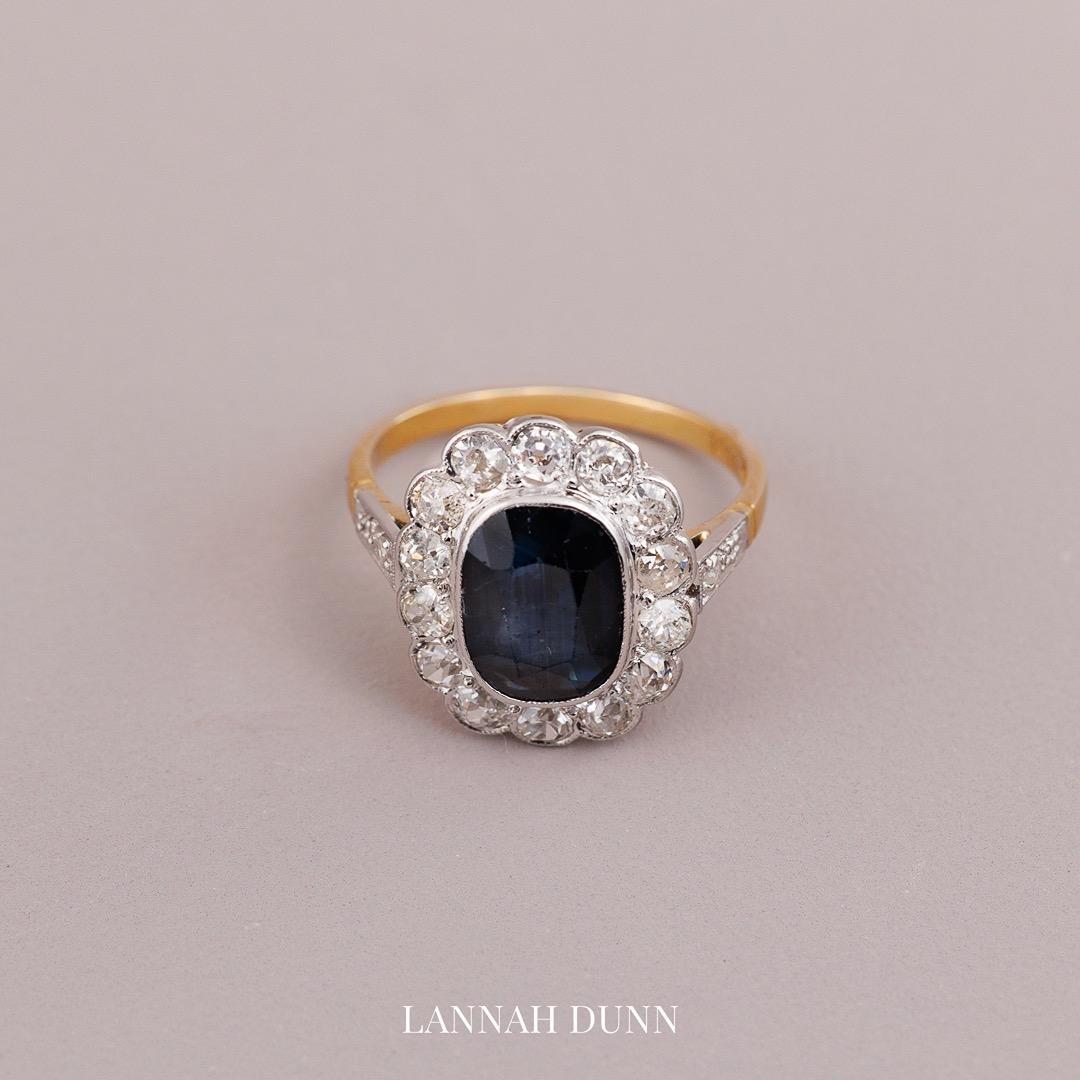 Antique English platinum and diamond Lady Di Engagmgent ring
