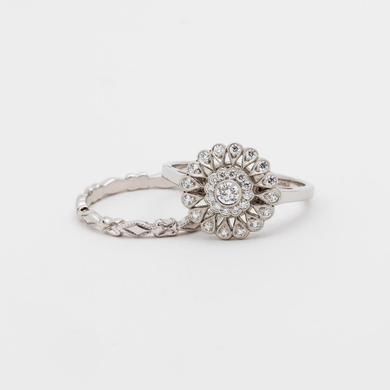 LD Petals Ring