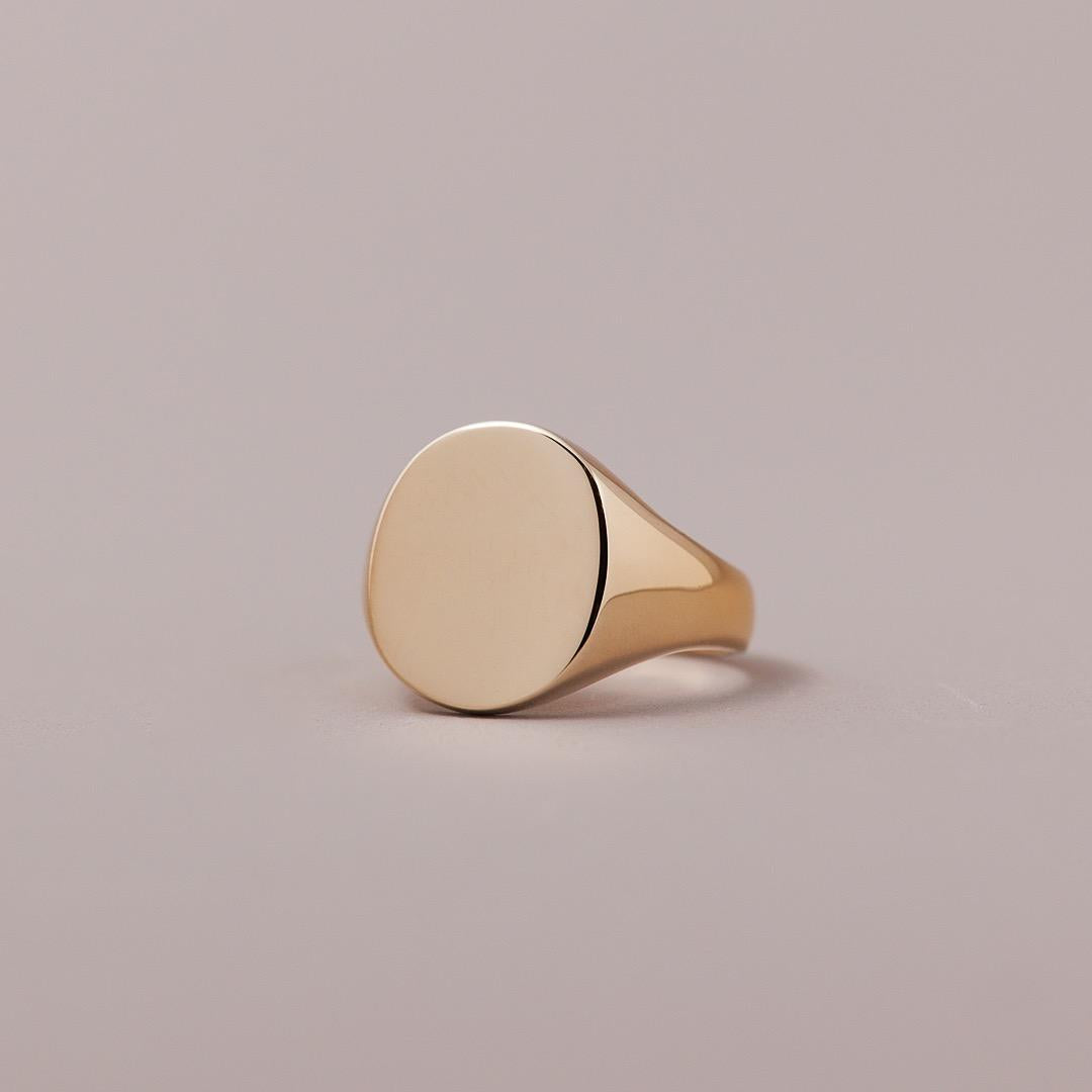 LD Classic monogram ring in yellow gold