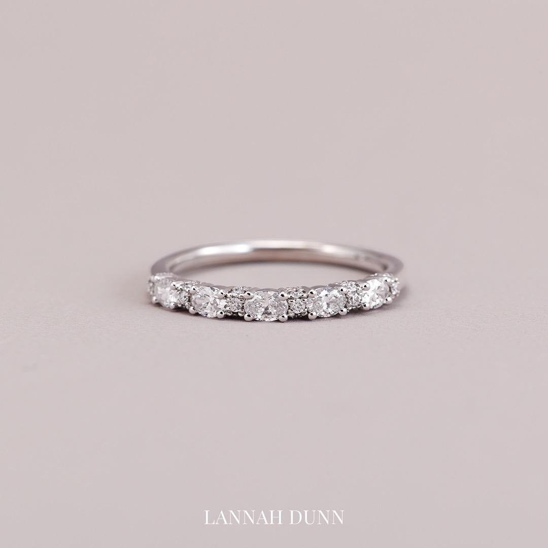 Vintage look oval cut wedding band