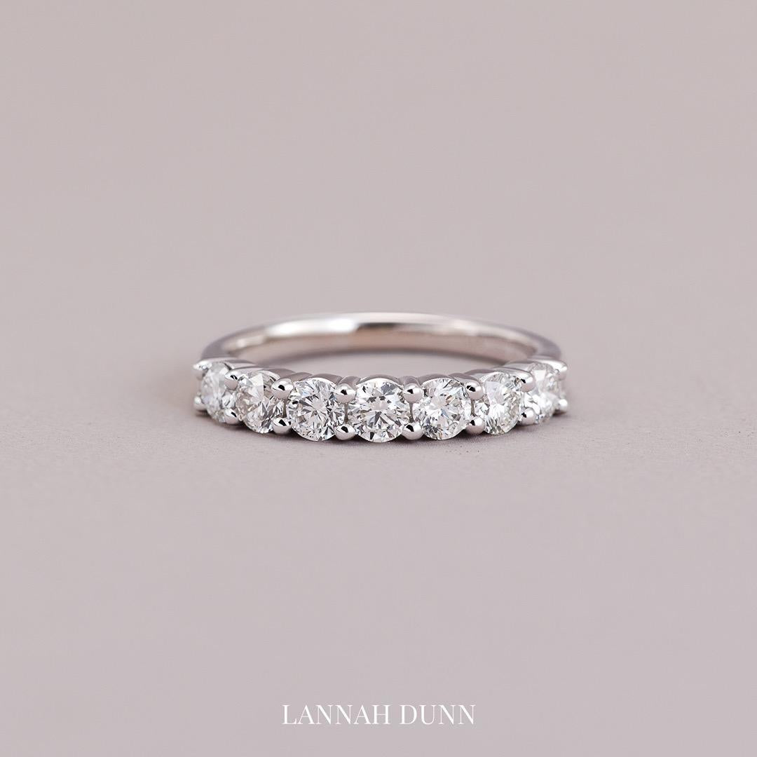 Diamond spacer ring seven stone