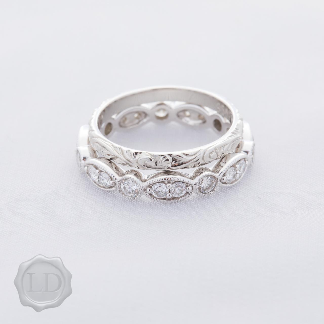 Platinum carved vintage style wedding band