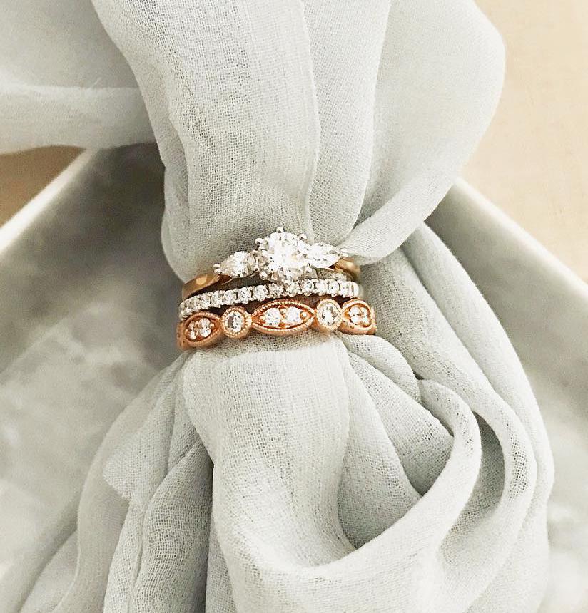 Lovely LD diamond wedding band in 18ct white gold, size L1/2