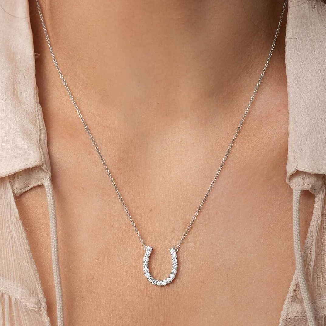 Diamond Maxi horseshoe necklace, White gold