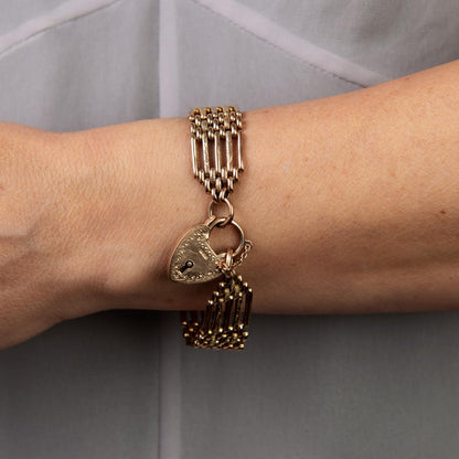 Fabulous textured link bracelet with padlock to close
